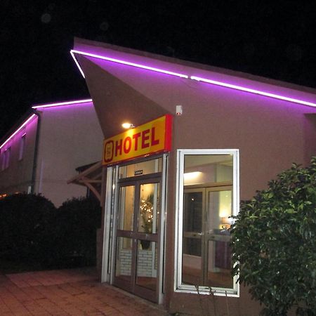 Hotel - Restaurant Du Lac - Agen Boé Kültér fotó