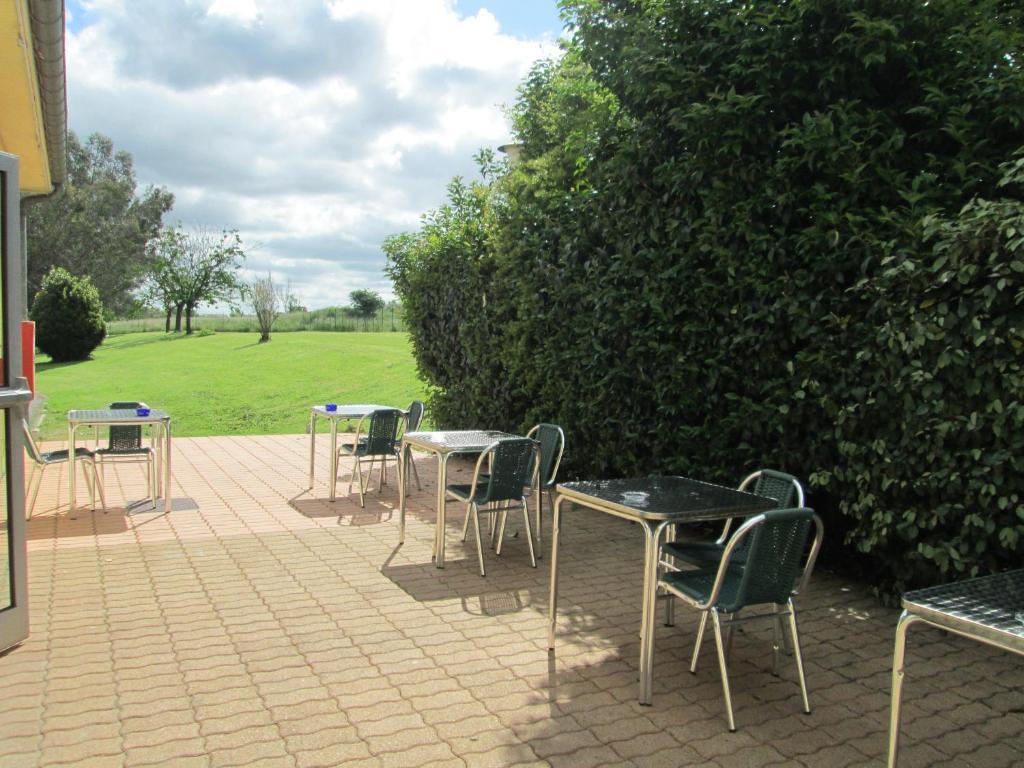 Hotel - Restaurant Du Lac - Agen Boé Kültér fotó