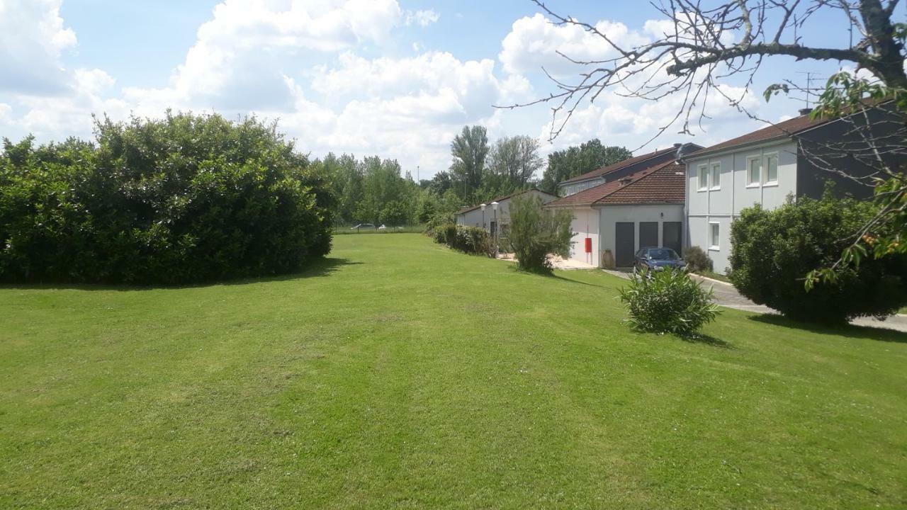 Hotel - Restaurant Du Lac - Agen Boé Kültér fotó